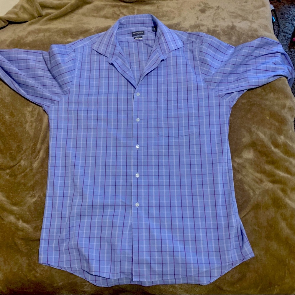 Van Heusen Long Sleeve Dress Shirt
